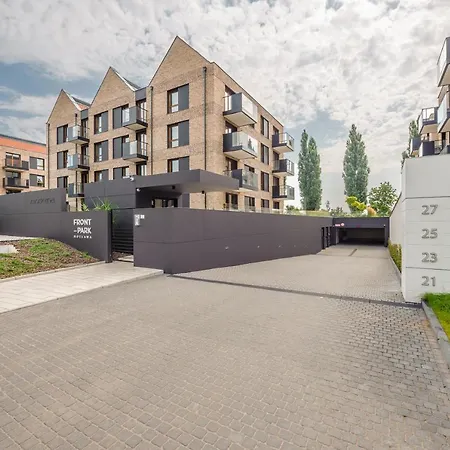 Front Park, Sun & Snow * 格但斯克