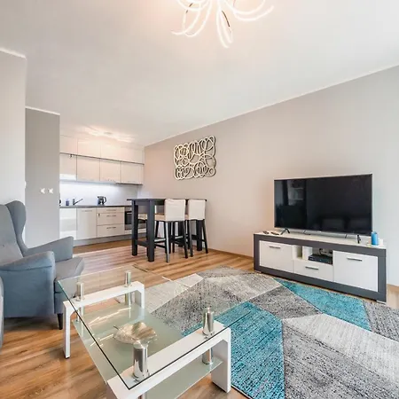 Front Park, Sun & Snow *