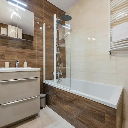 Front Park, Sun & Snow *